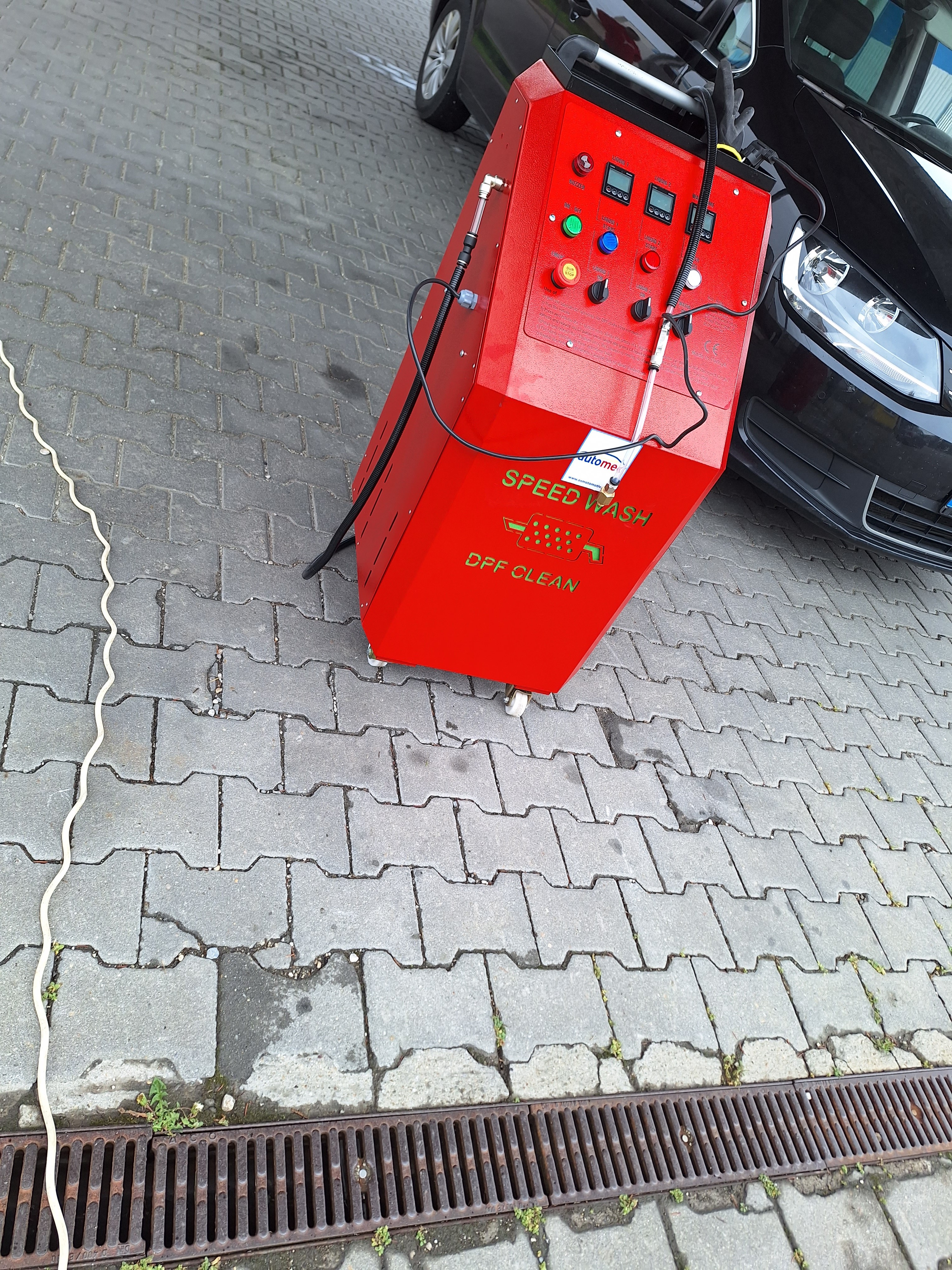 Pripojenie čistiaceho zariadenia k vozidlu