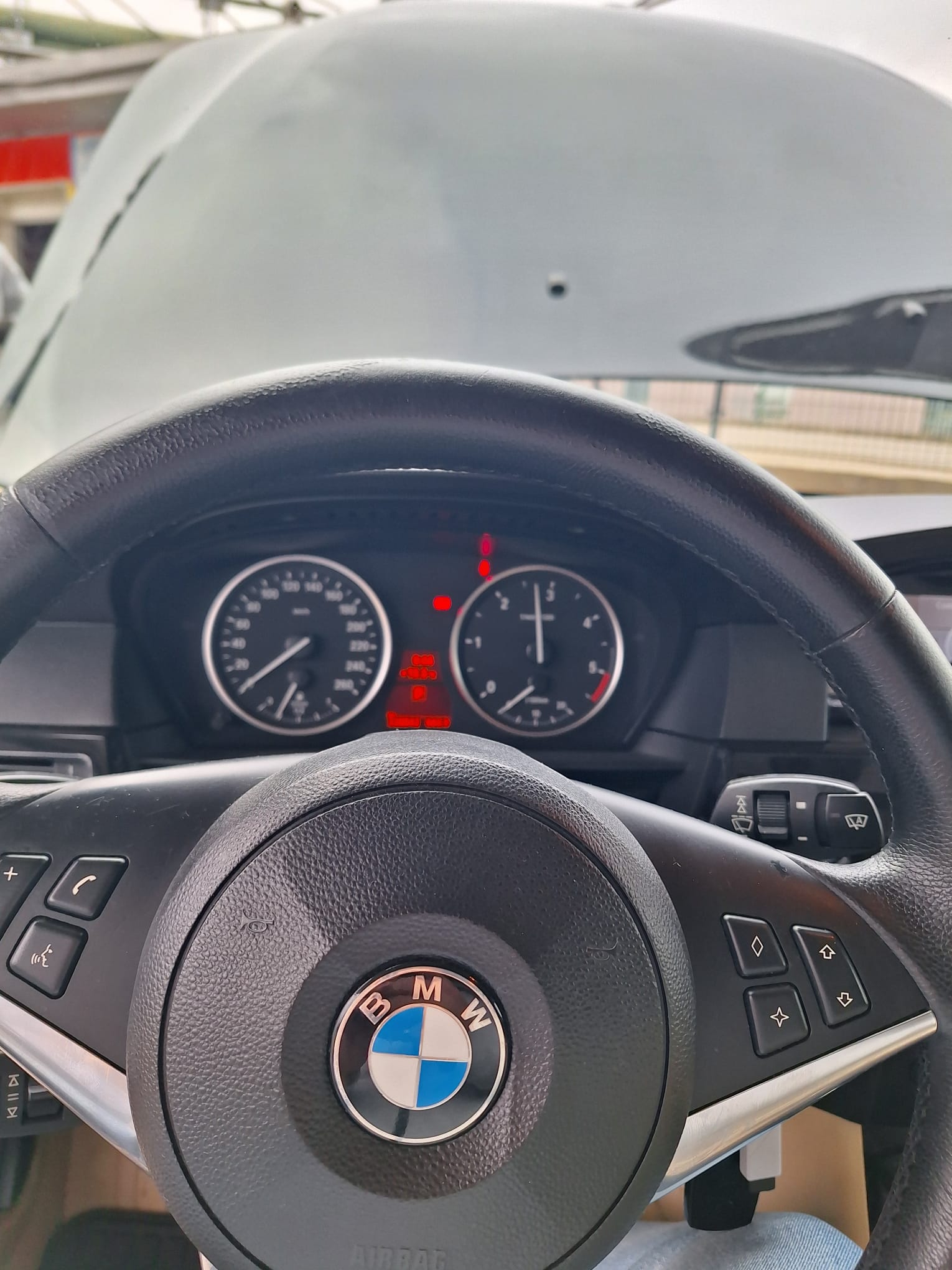BMW palubná doska s varovným svetlom DPF